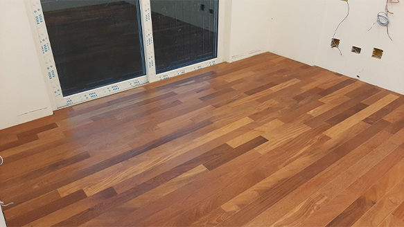 Manutenção de Piso de Madeira